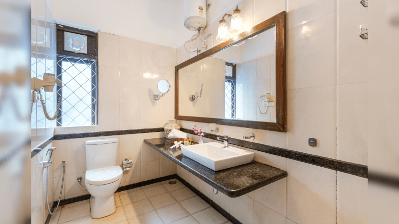 Luxury Suite - image 7